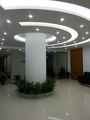 深圳裝修公司家庭裝修要吊頂才顯檔次嗎-深圳美飾家裝飾工程有限公司提供深圳裝修公司家庭裝修要吊頂才顯檔次嗎的相關介紹、產品、服務、圖片、價格辦公室裝修,廠房裝修,店鋪裝修,家庭裝修,二手房翻新